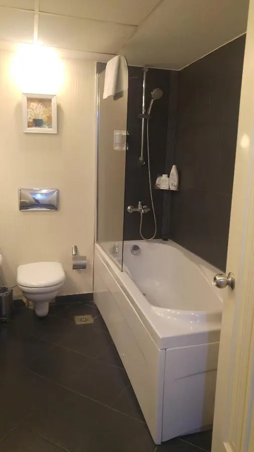 The Residence Gayrettepe Istanbul 0*,